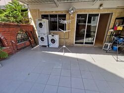 Golden Hill Estate (D19), Terrace #333949261